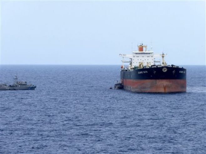 &Pi;&omicron;&lambda;&iota;&tau;&iota;&kappa;ή &alpha;&nu;&tau;&iota;&pi;&alpha;&rho;ά&theta;&epsilon;&sigma;&eta; &gamma;&iota;&alpha; &alpha;&lambda;&iota;&epsilon;&upsilon;&tau;&iota;&kappa;ό &mu;&epsilon; &tau;&sigma;&iota;&gamma;ά&rho;&alpha; &sigma;&tau;&eta;&nu; &Pi;&alpha;&lambda;&alpha;&iota;&omicron;&chi;ώ&rho;&alpha; &Chi;&alpha;&nu;ί&omega;&nu;